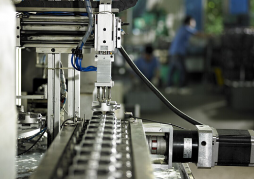 手刹线不回位该怎么处理？处理不好会怎样？