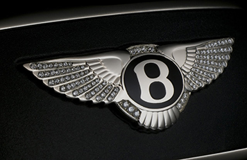 全球汽车市场电动化转型速度有何差异？这些差异对区域投资布局有何指引？