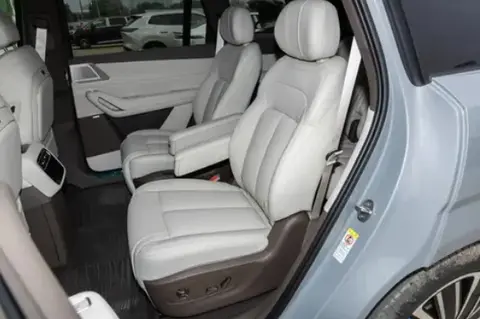 冰雪出行无压力 腾势 N8L 易三方加持 安全舒适全在线